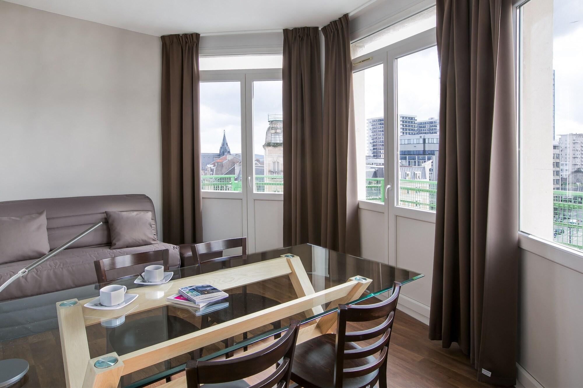 Hotel Foch Nancy Gare Exterior photo