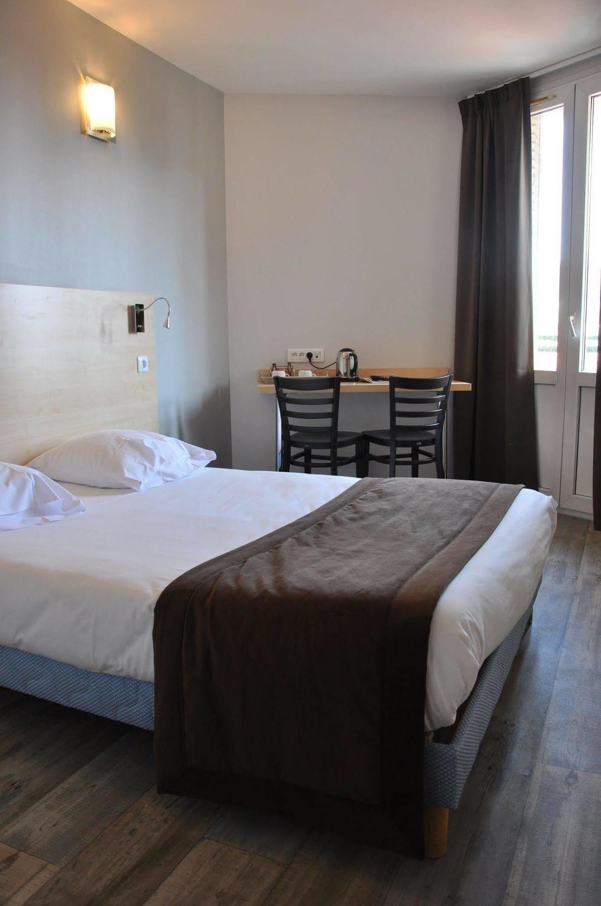 Hotel Foch Nancy Gare Exterior photo
